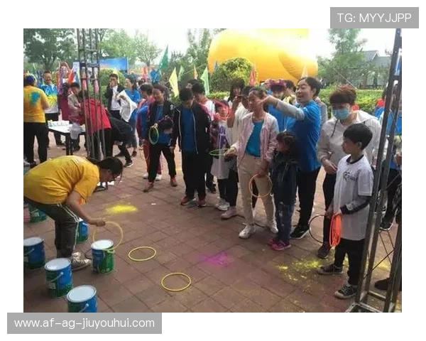 嘉宝莉足球赛场燃情时刻团队协作闪耀绿茵激情进球引爆全场